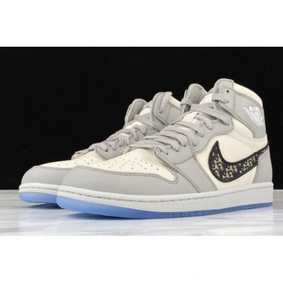Prix air jordan deals 1 dior